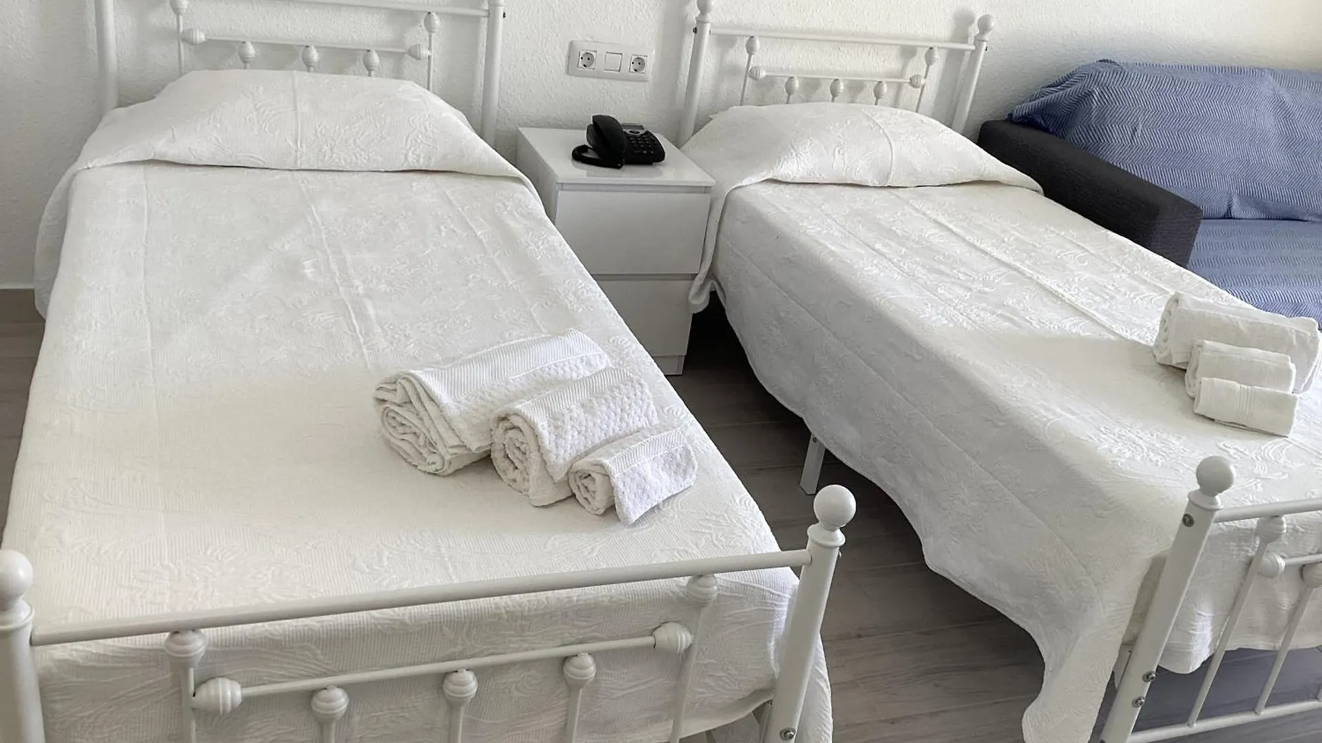 Apartment Estupendo Estudio En Castle Harbour Los Cristianos Los Cristianos  Spain