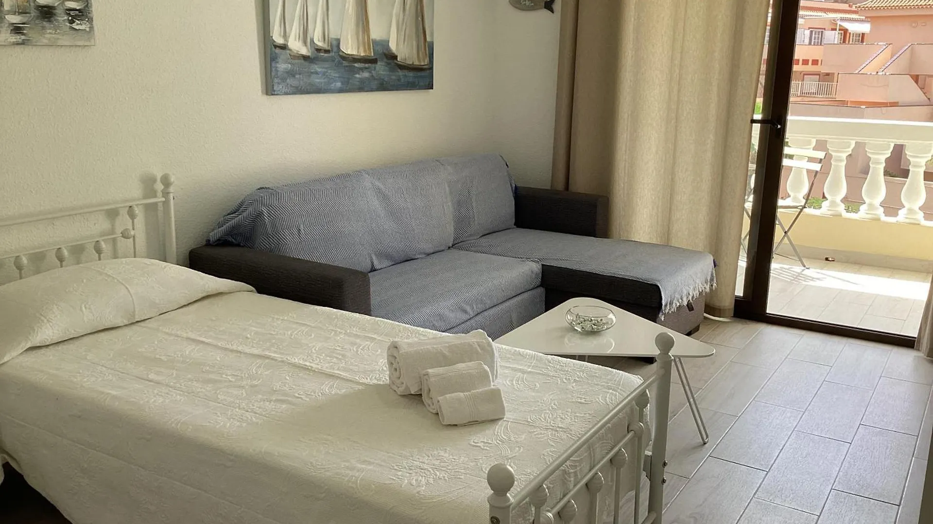 Estupendo Estudio En Castle Harbour Los Cristianos Los Cristianos  Los Cristianos (Tenerife)