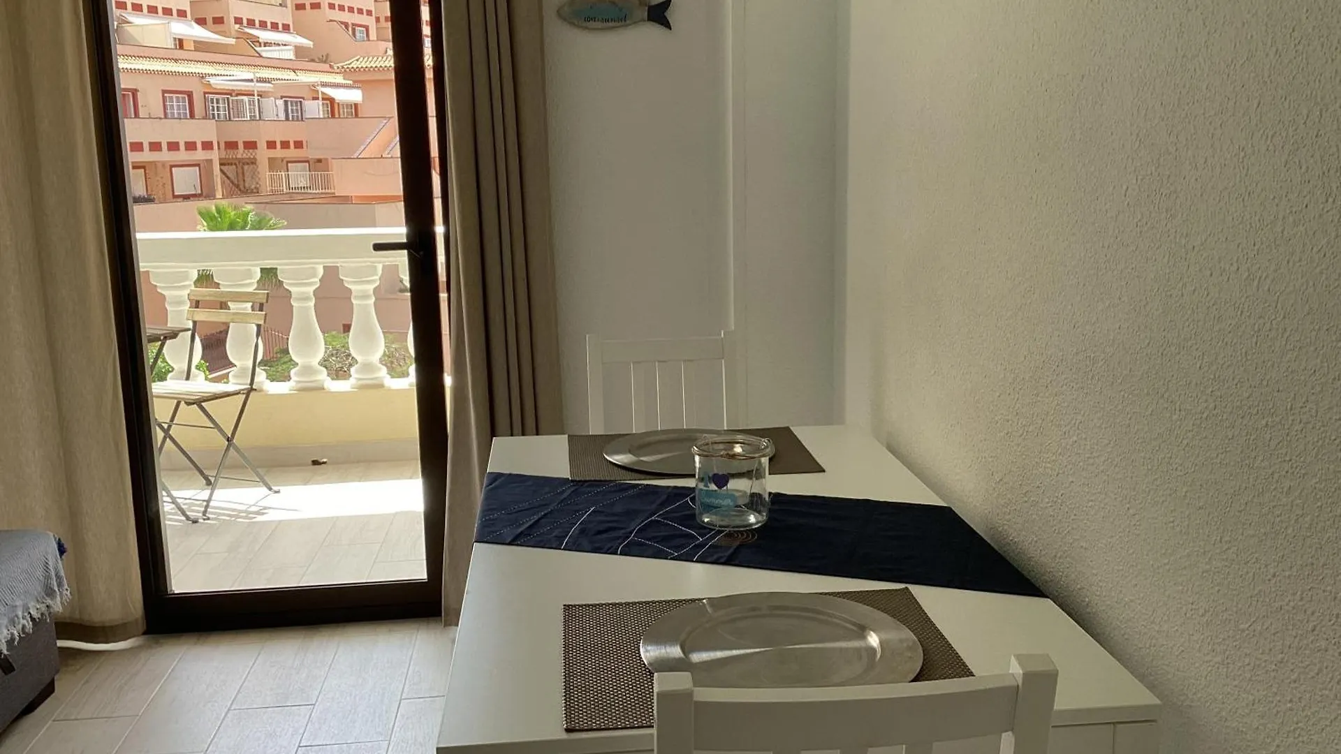 Estupendo Estudio En Castle Harbour Los Cristianos Los Cristianos  Apartment Los Cristianos (Tenerife)